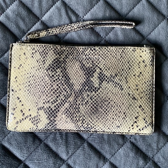 Aimee Kestenberg leather python print wristlet - Picture 2 of 8